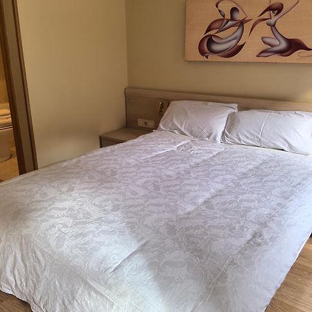 Hostal San Isidro Autol Екстер'єр фото