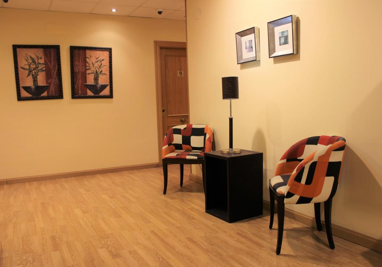 Hostal San Isidro Autol Екстер'єр фото
