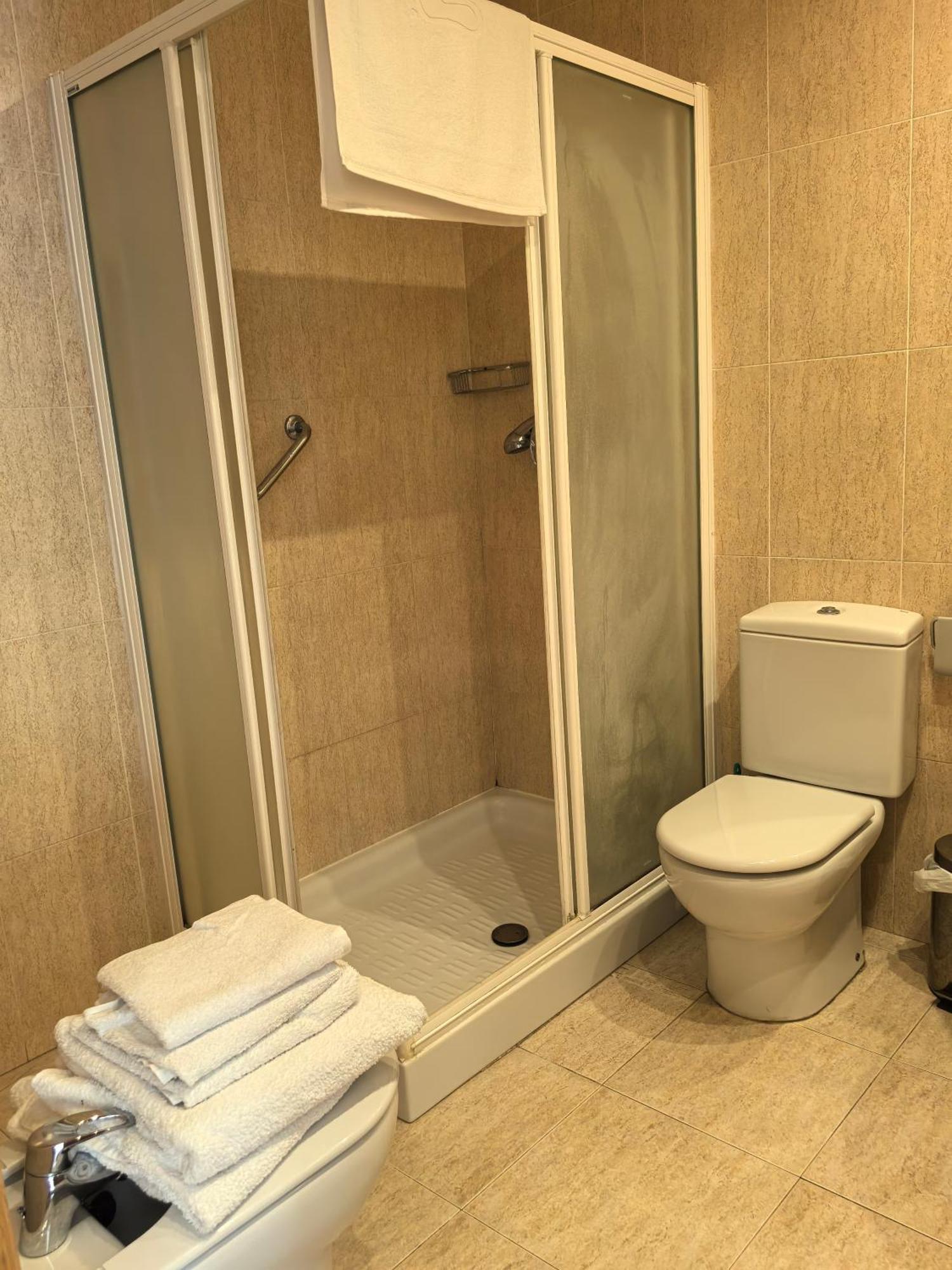Hostal San Isidro Autol Екстер'єр фото