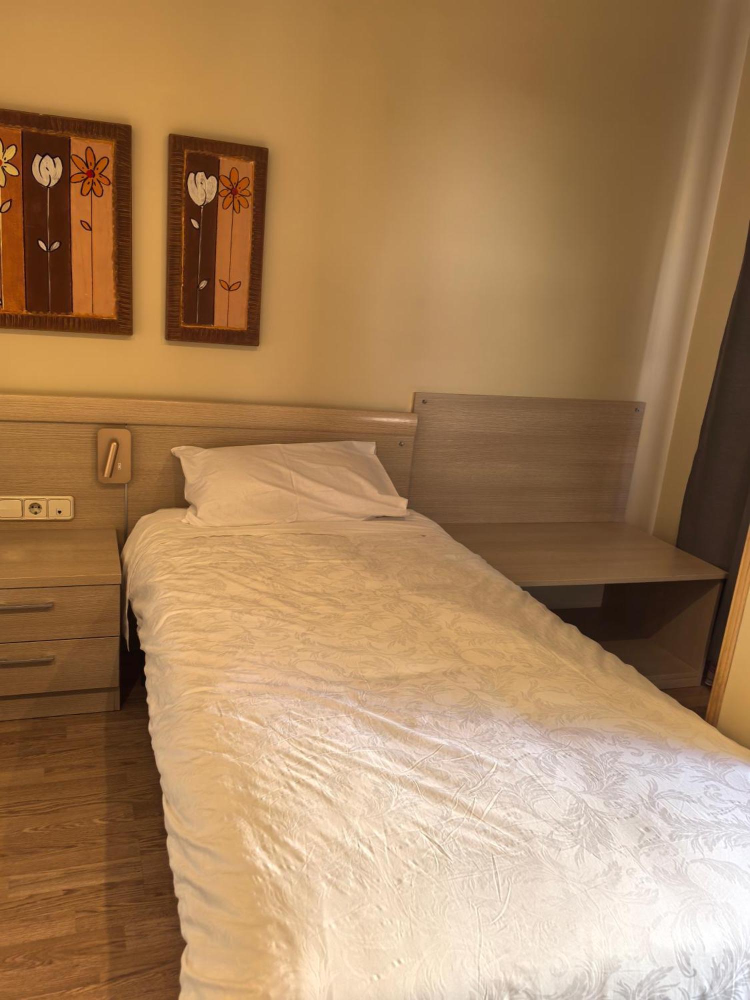 Hostal San Isidro Autol Екстер'єр фото